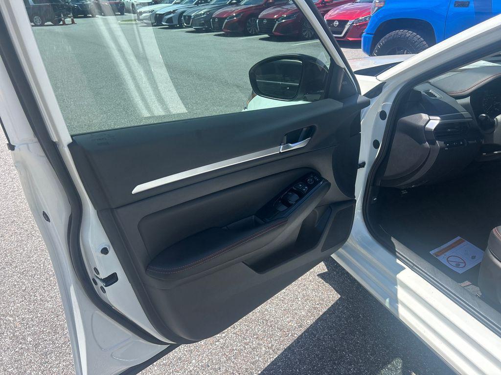 new 2025 Nissan Altima car, priced at $29,654