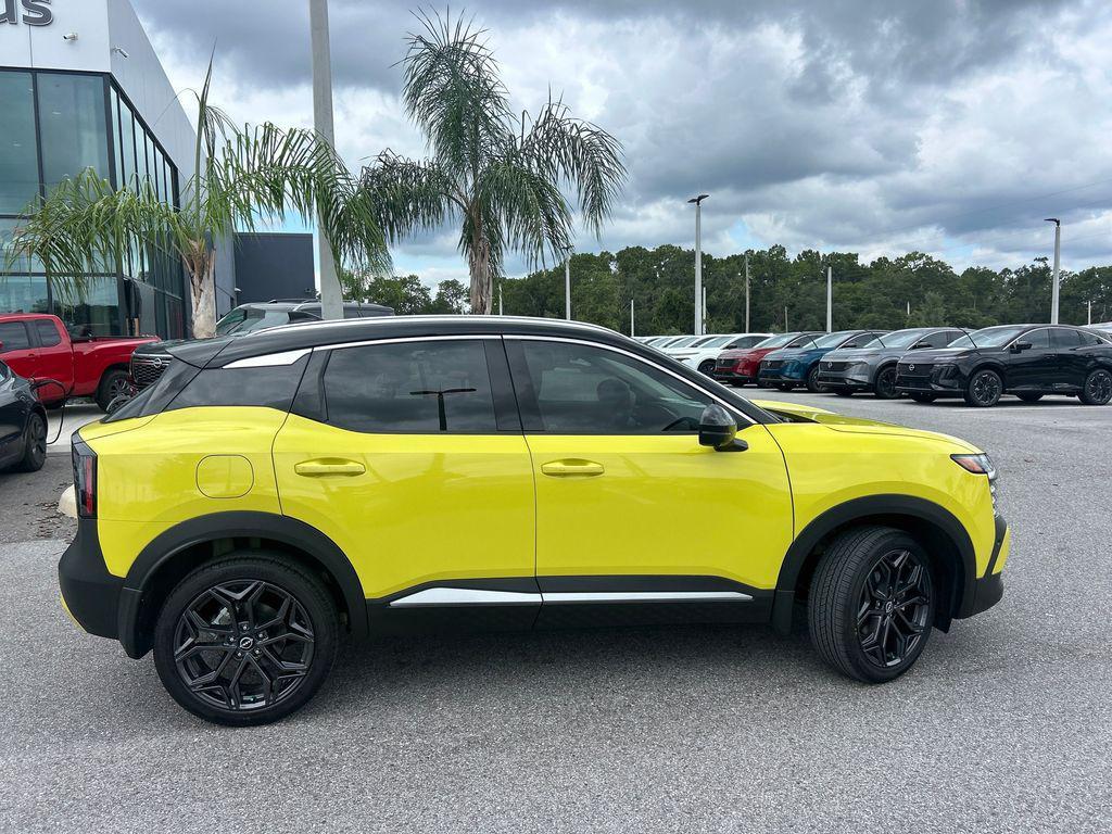 new 2025 Nissan Kicks car, priced at $28,789