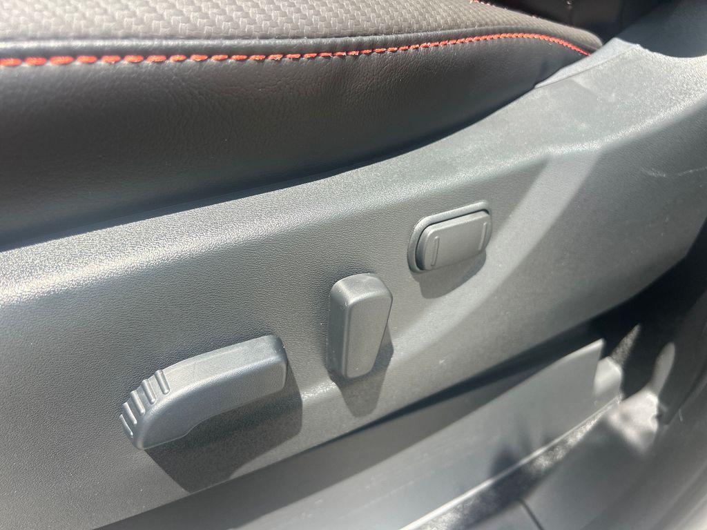 new 2025 Nissan Frontier car, priced at $47,731
