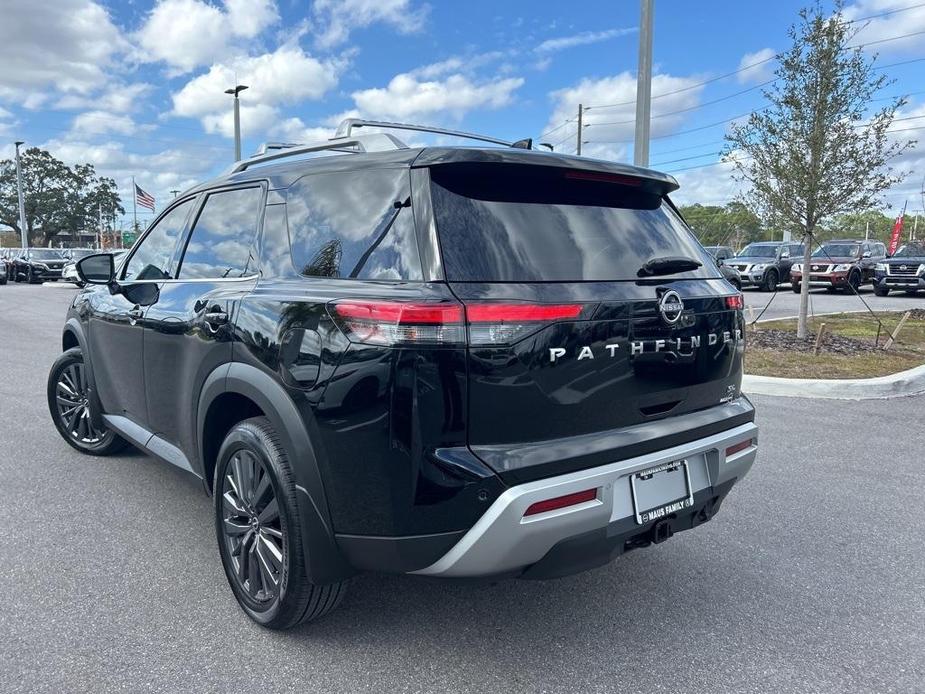 new 2024 Nissan Pathfinder car, priced at $45,225