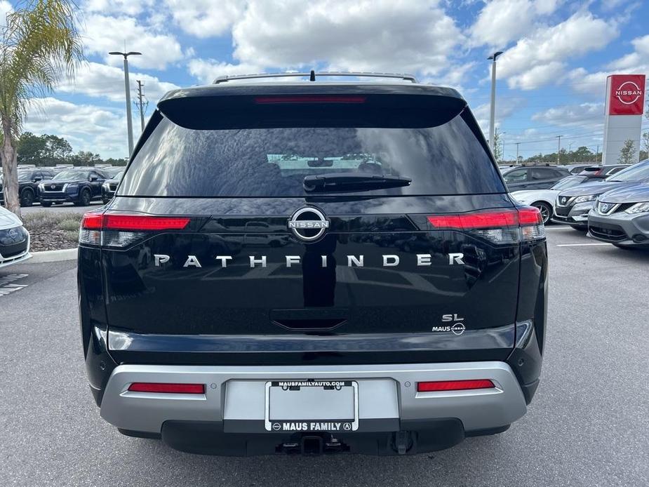 new 2024 Nissan Pathfinder car, priced at $45,225