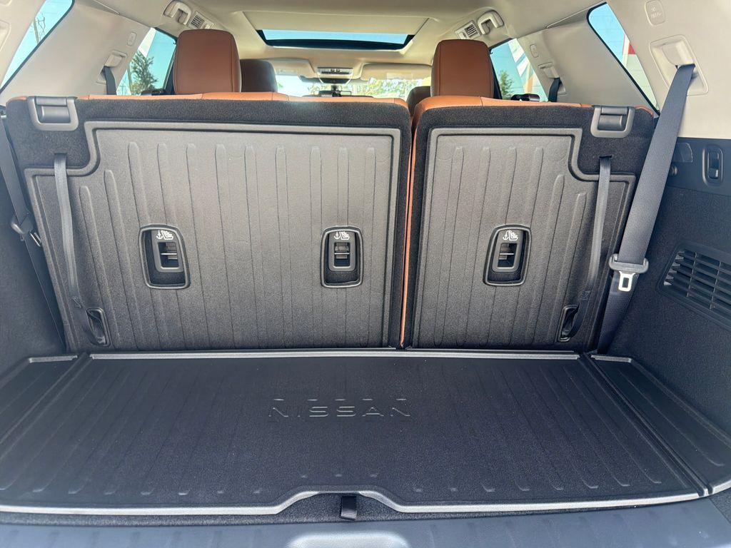 new 2025 Nissan Pathfinder car, priced at $49,957