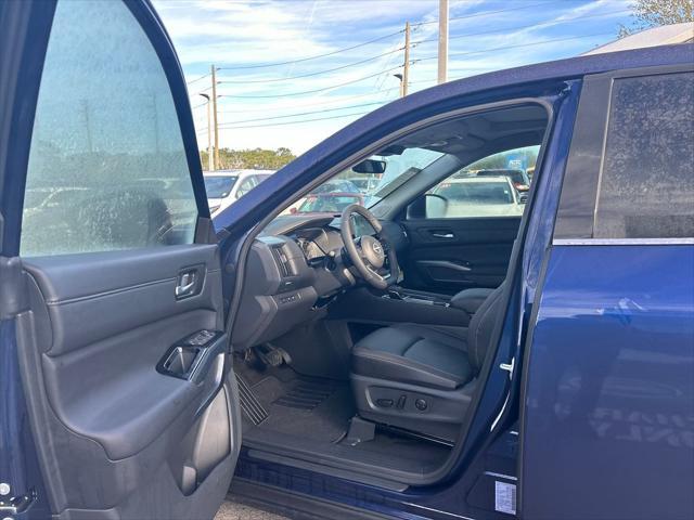 new 2025 Nissan Pathfinder car, priced at $46,898