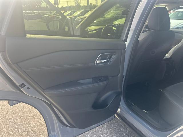 new 2025 Nissan Rogue car, priced at $40,076