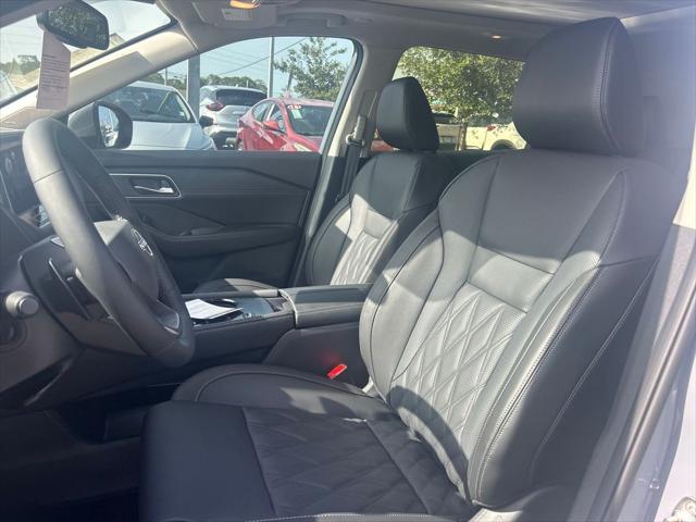 new 2025 Nissan Rogue car, priced at $40,076