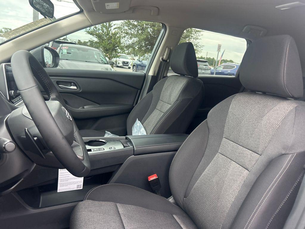 new 2026 Nissan Rogue car, priced at $31,008