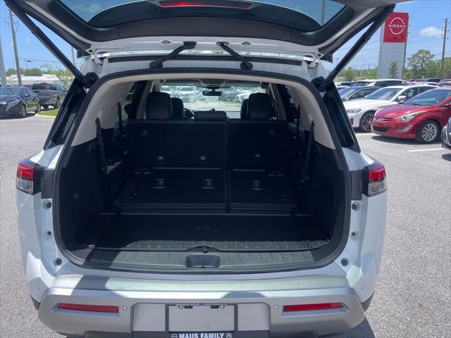 new 2025 Nissan Pathfinder car, priced at $48,985