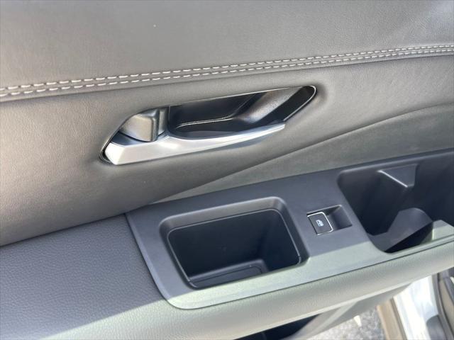 new 2025 Nissan Pathfinder car, priced at $48,985