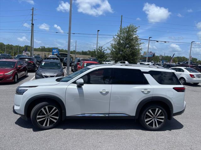 new 2025 Nissan Pathfinder car, priced at $48,985