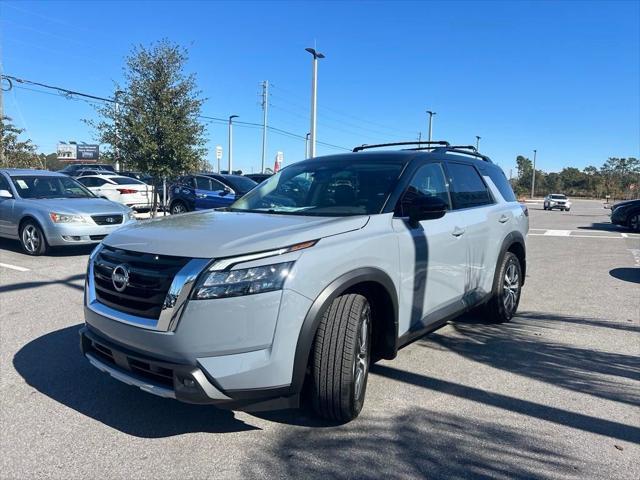 new 2025 Nissan Pathfinder car, priced at $44,152