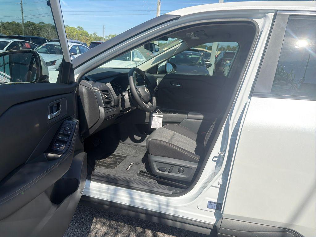 new 2026 Nissan Rogue car, priced at $31,704