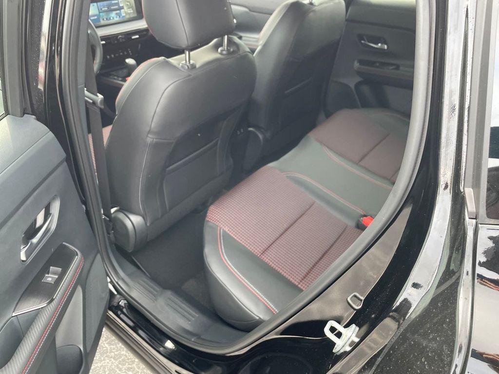 new 2025 Nissan Kicks car