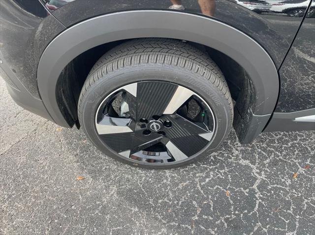 new 2025 Nissan Kicks car