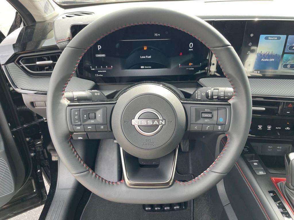 new 2025 Nissan Kicks car