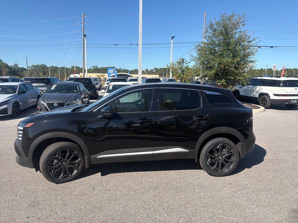 new 2025 Nissan Kicks car