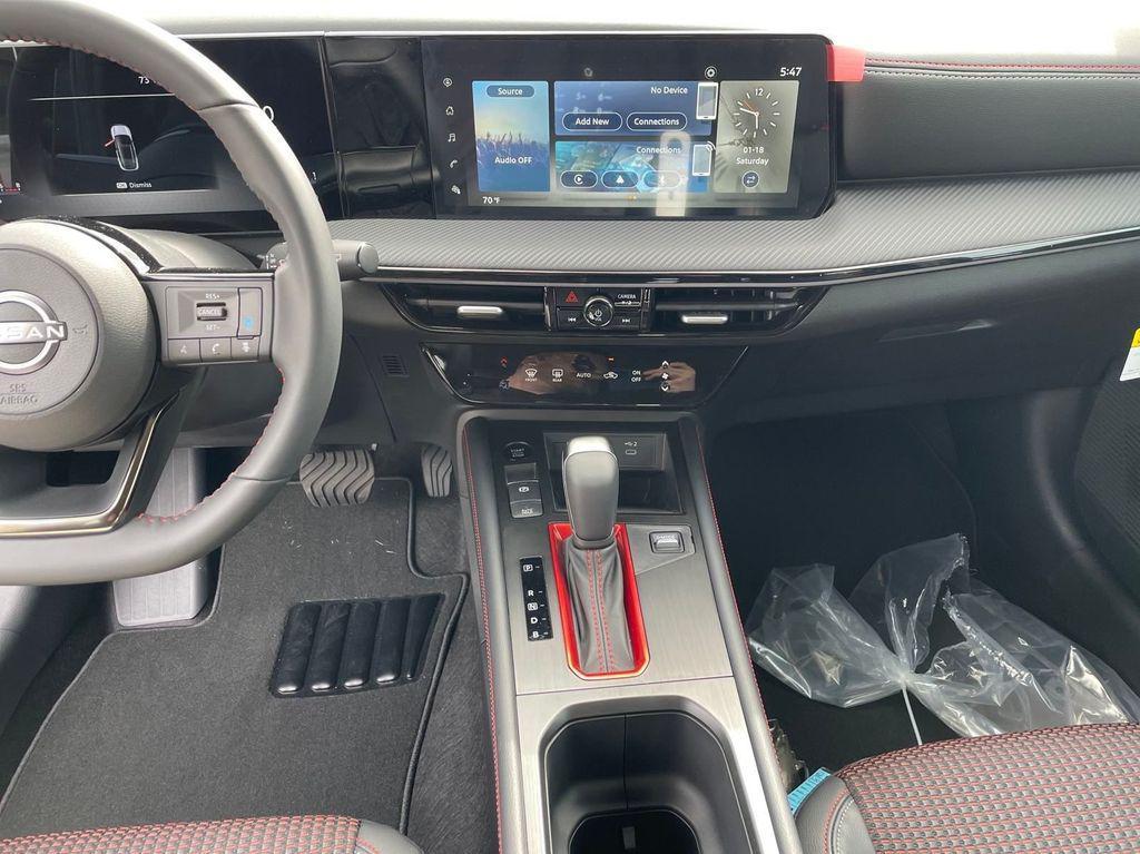 new 2025 Nissan Kicks car
