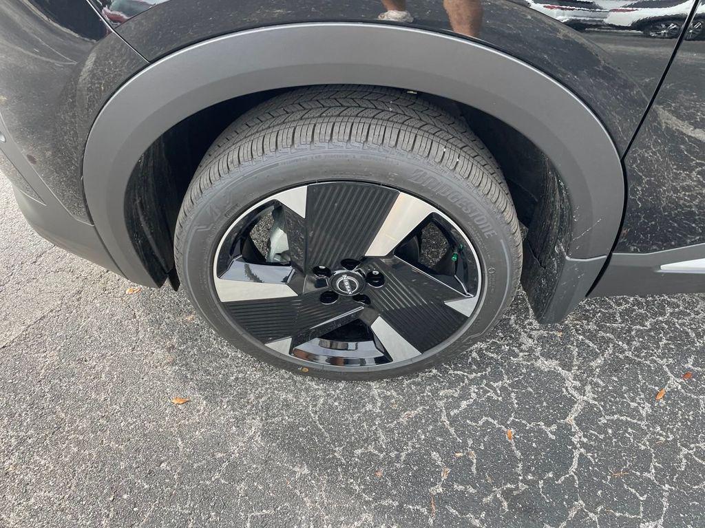 new 2025 Nissan Kicks car