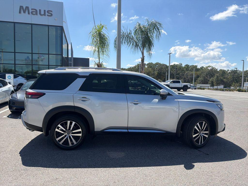new 2025 Nissan Pathfinder car, priced at $48,779