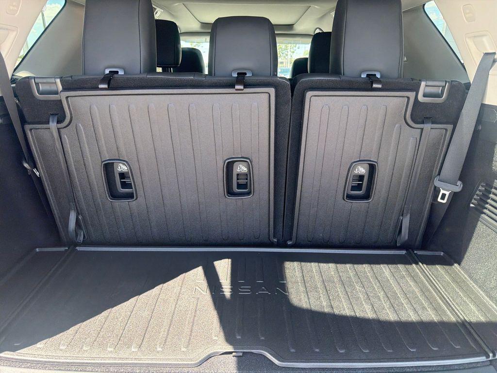 new 2025 Nissan Pathfinder car, priced at $48,779