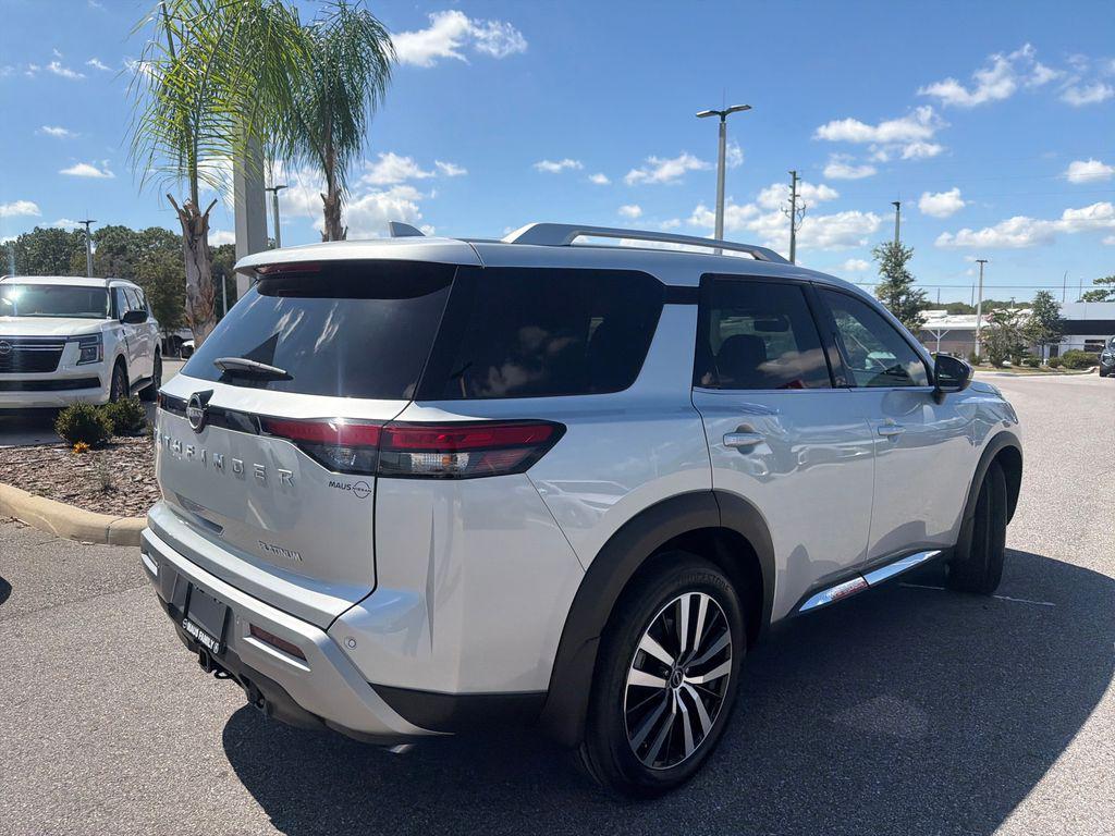 new 2025 Nissan Pathfinder car, priced at $48,779