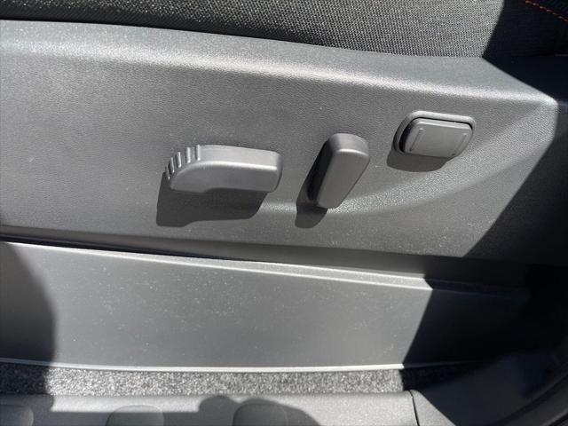 new 2025 Nissan Frontier car, priced at $40,806