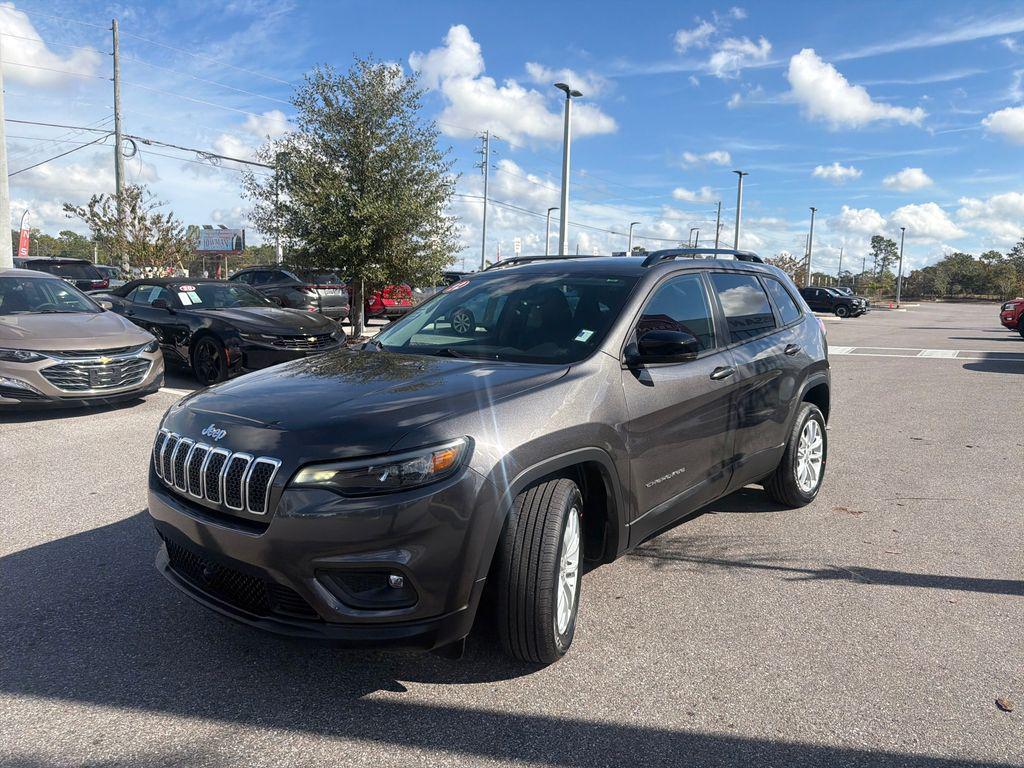 used 2022 Jeep Cherokee car, priced at $20,821