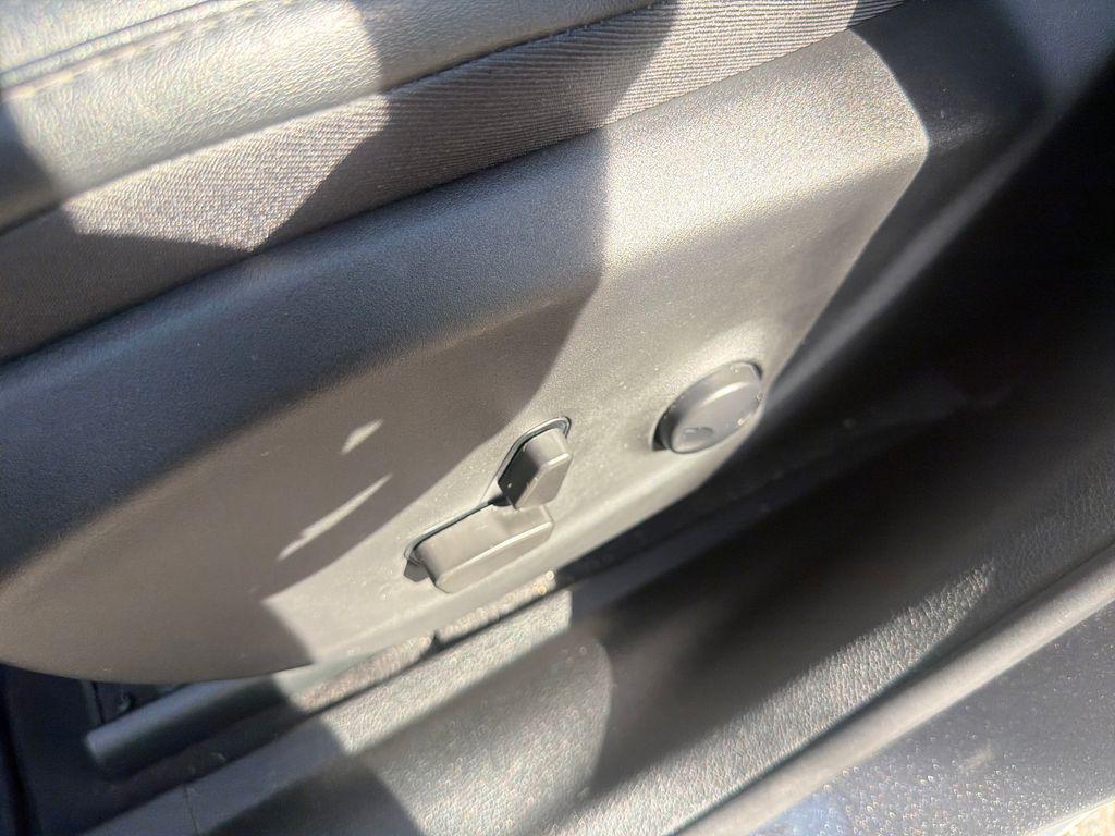 used 2022 Jeep Cherokee car, priced at $20,821