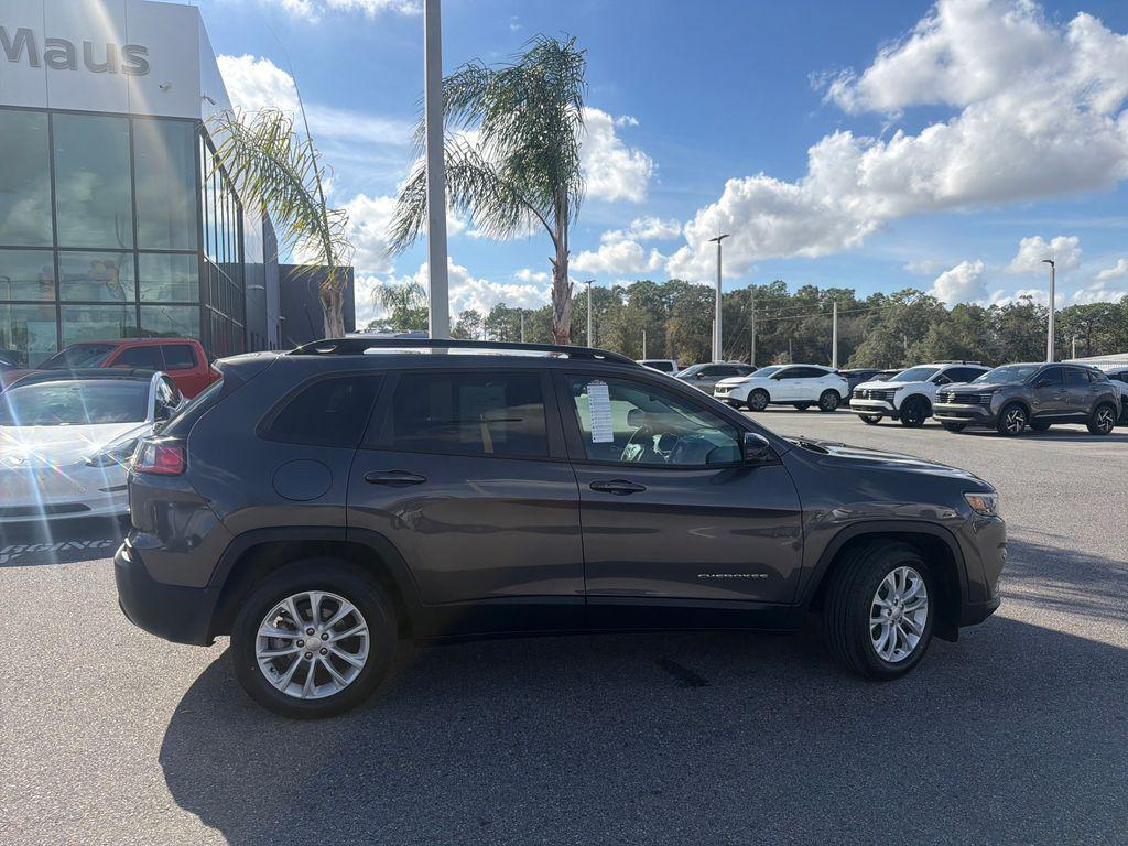 used 2022 Jeep Cherokee car, priced at $20,821