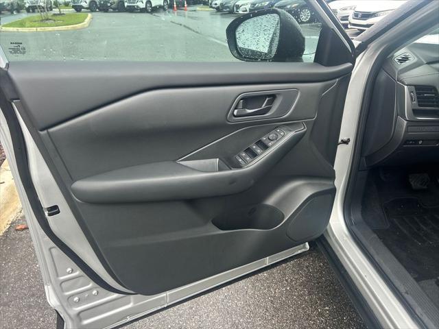 new 2025 Nissan Rogue car, priced at $29,076