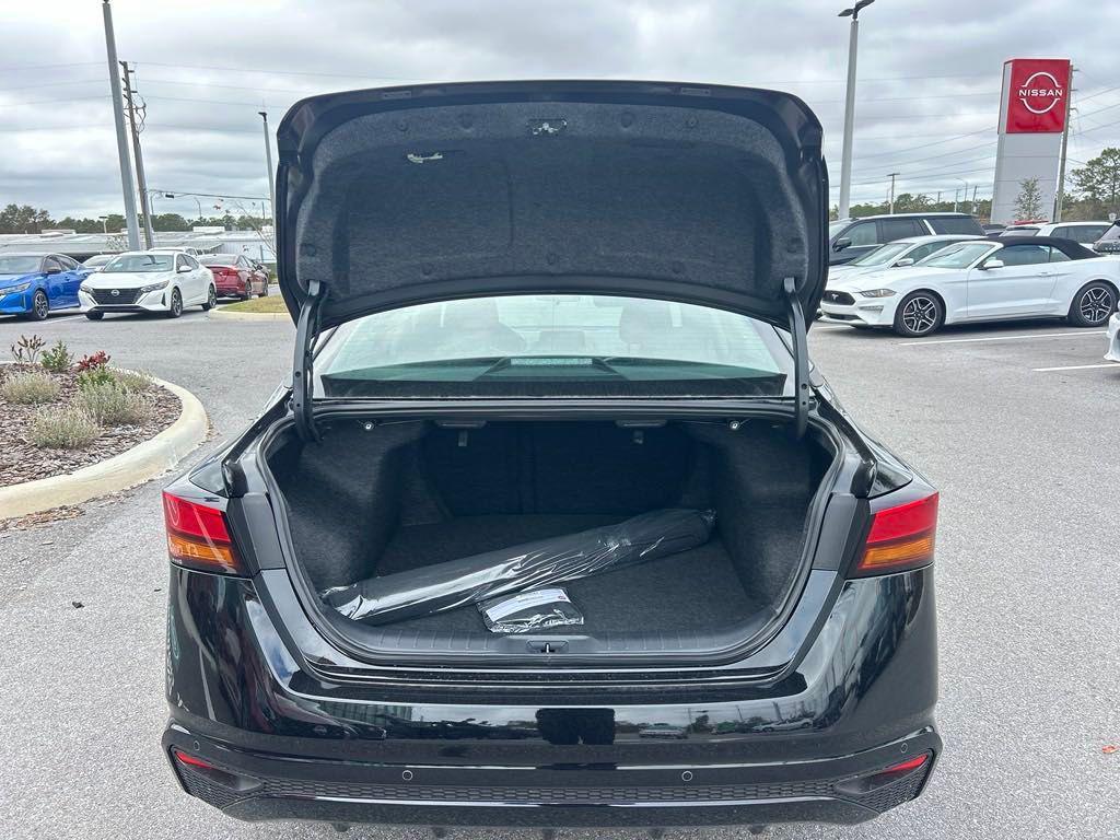 new 2025 Nissan Altima car, priced at $25,708