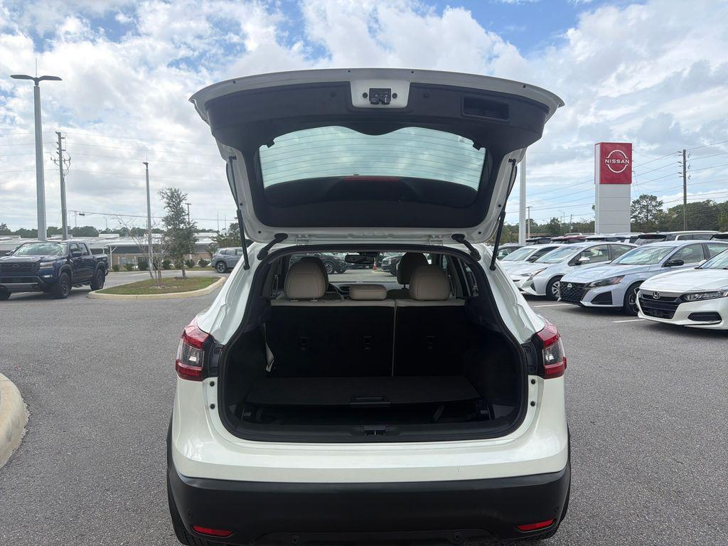 used 2021 Nissan Rogue Sport car, priced at $23,656