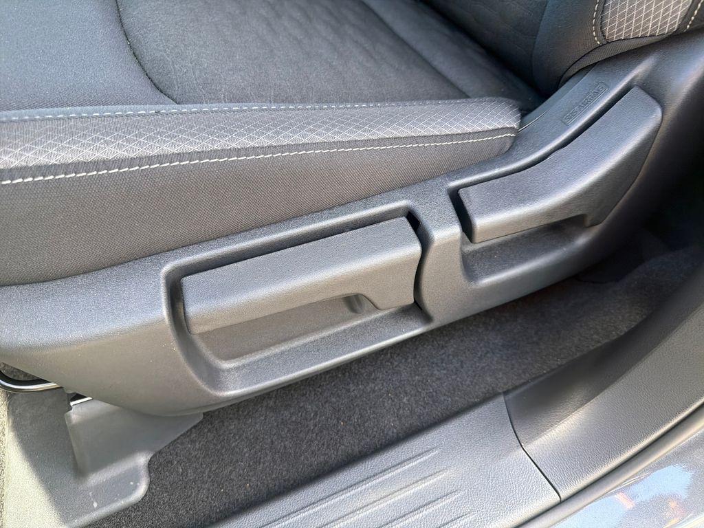new 2025 Nissan Pathfinder car, priced at $36,477