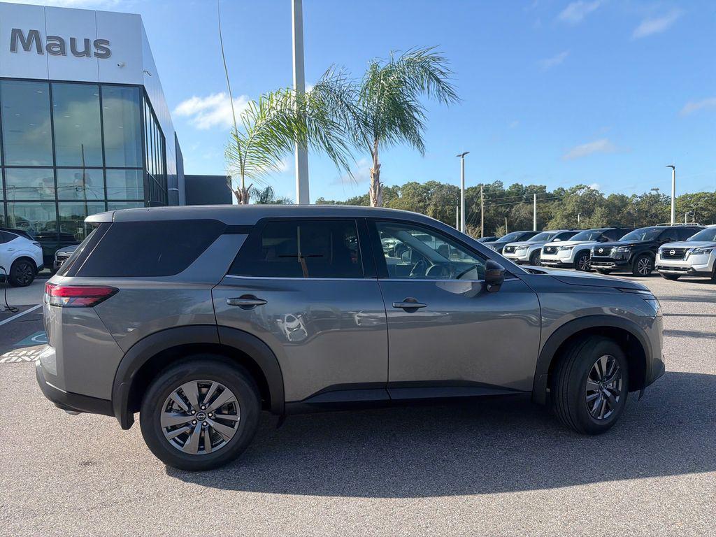 new 2025 Nissan Pathfinder car, priced at $36,477