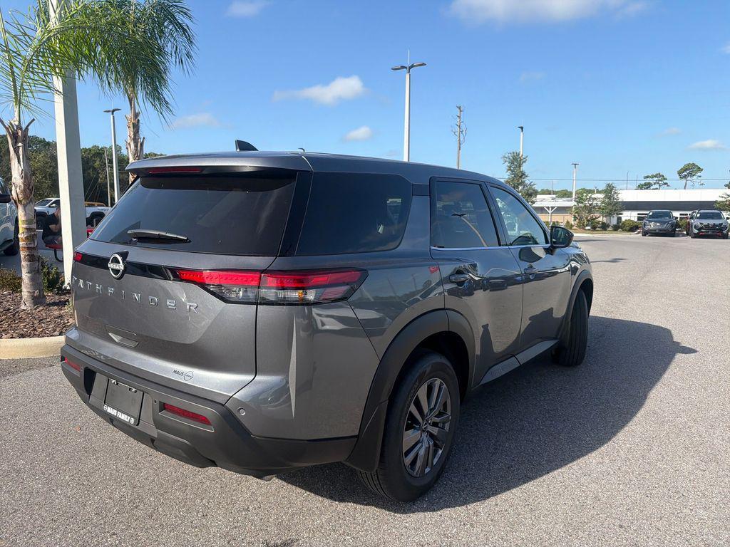 new 2025 Nissan Pathfinder car, priced at $36,477