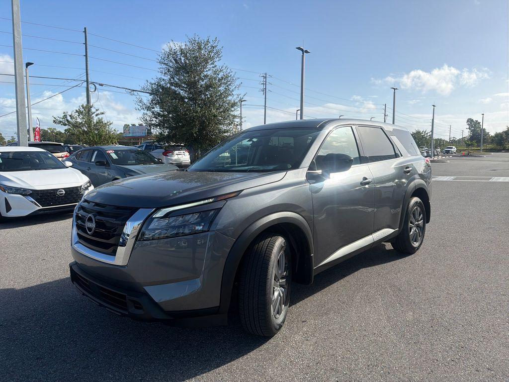 new 2025 Nissan Pathfinder car, priced at $36,477