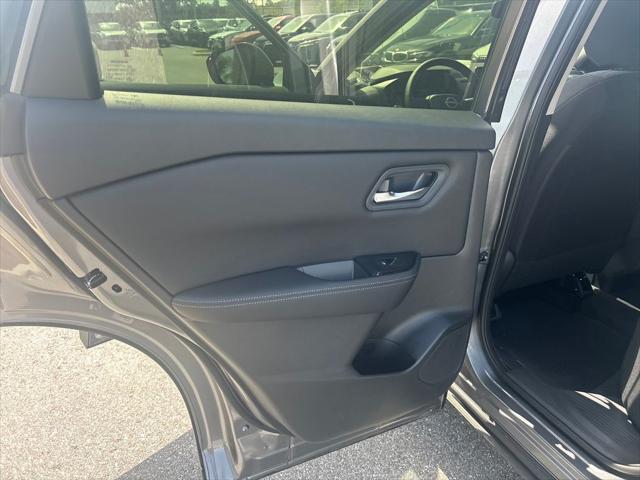new 2025 Nissan Rogue car, priced at $30,685