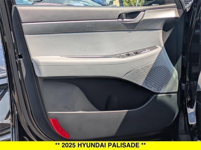 used 2025 Hyundai Palisade car, priced at $41,599