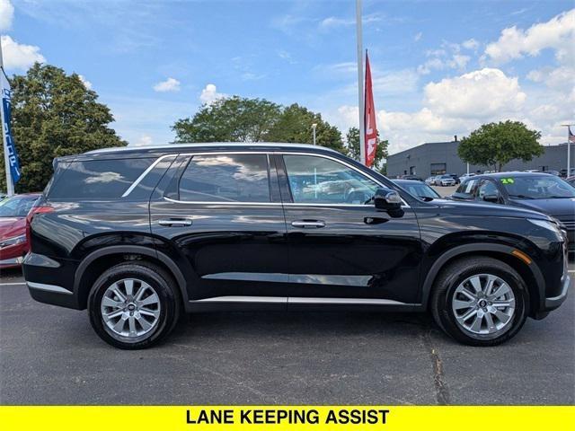 used 2025 Hyundai Palisade car, priced at $41,599
