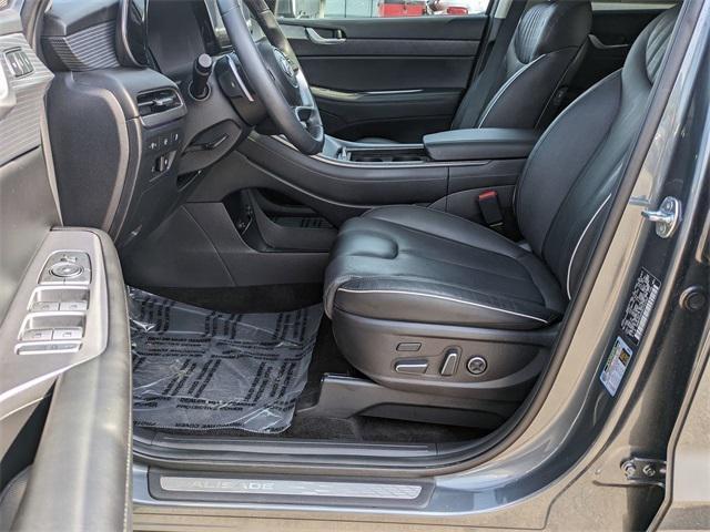 used 2024 Hyundai Palisade car, priced at $51,997