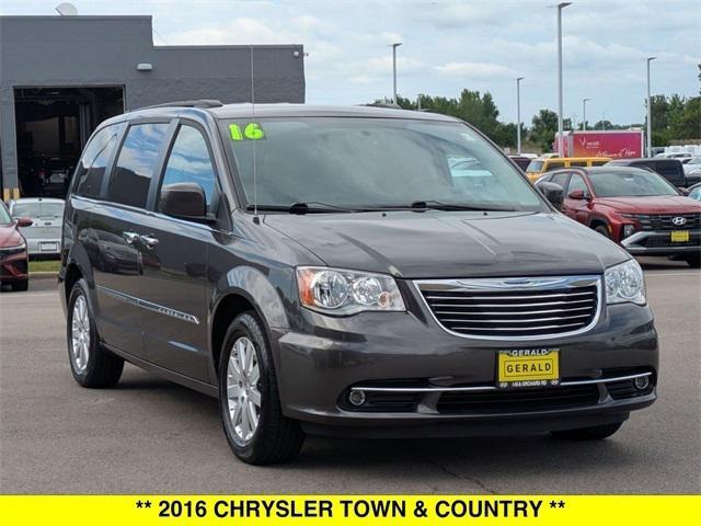 used 2016 Chrysler Town & Country car, priced at $13,944