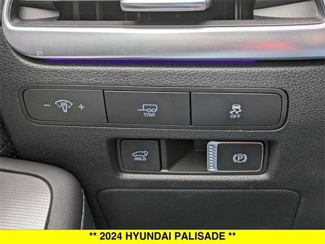 used 2024 Hyundai Palisade car, priced at $48,932