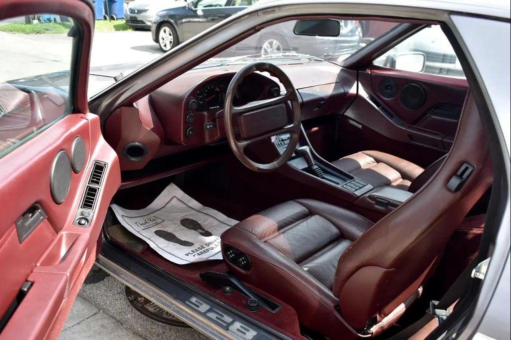 used 1986 Porsche 928 car, priced at $36,997
