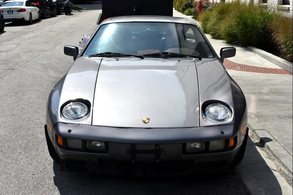 used 1986 Porsche 928 car, priced at $36,997