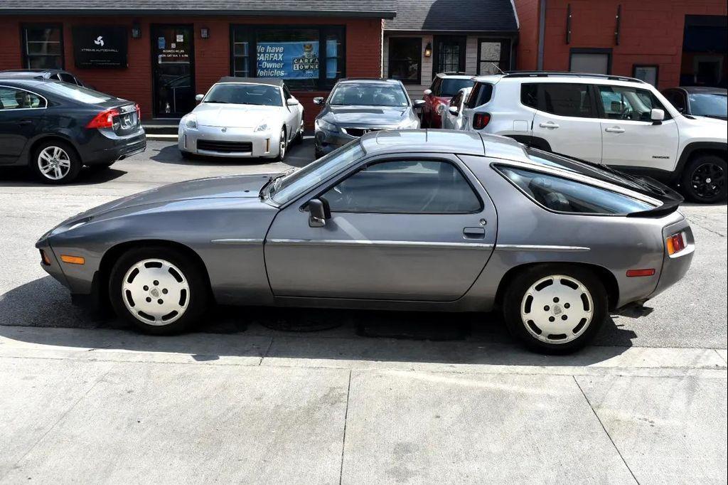 used 1986 Porsche 928 car, priced at $36,997