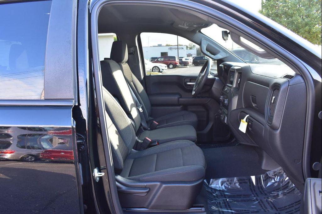 used 2024 Chevrolet Silverado 1500 car, priced at $42,997