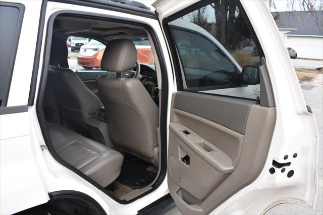 used 2005 Jeep Grand Cherokee car, priced at $3,997