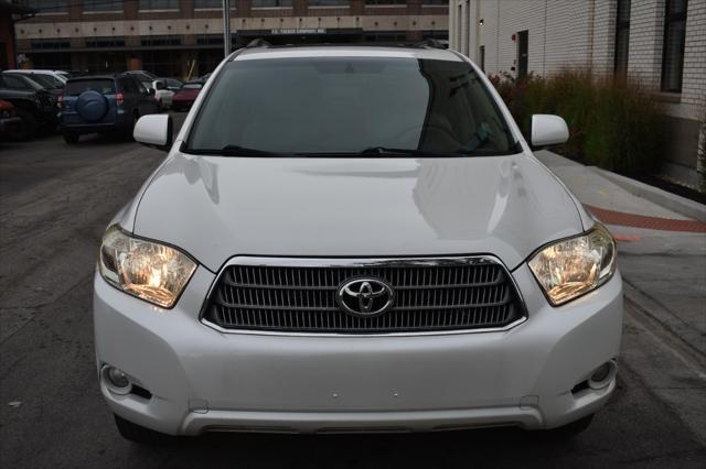 used 2009 Toyota Highlander Hybrid car, priced at $10,797