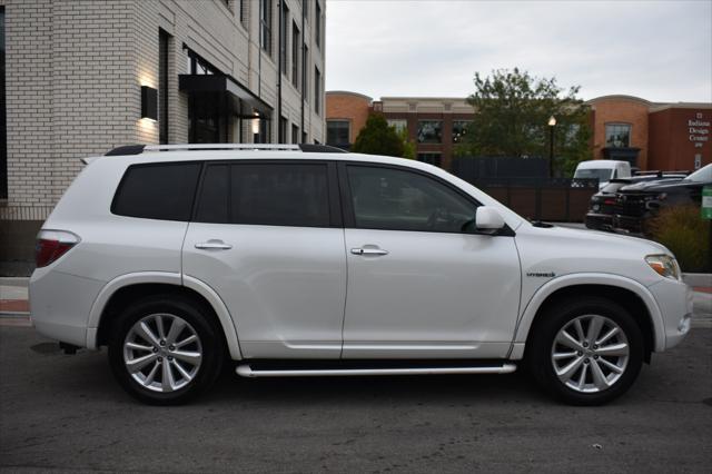 used 2009 Toyota Highlander Hybrid car, priced at $10,797