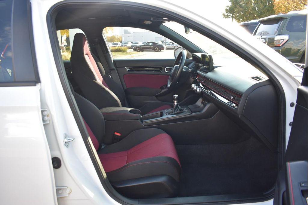 used 2022 Honda Civic Si car, priced at $27,497