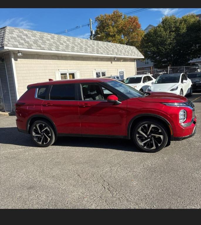 used 2022 Mitsubishi Outlander car, priced at $19,997